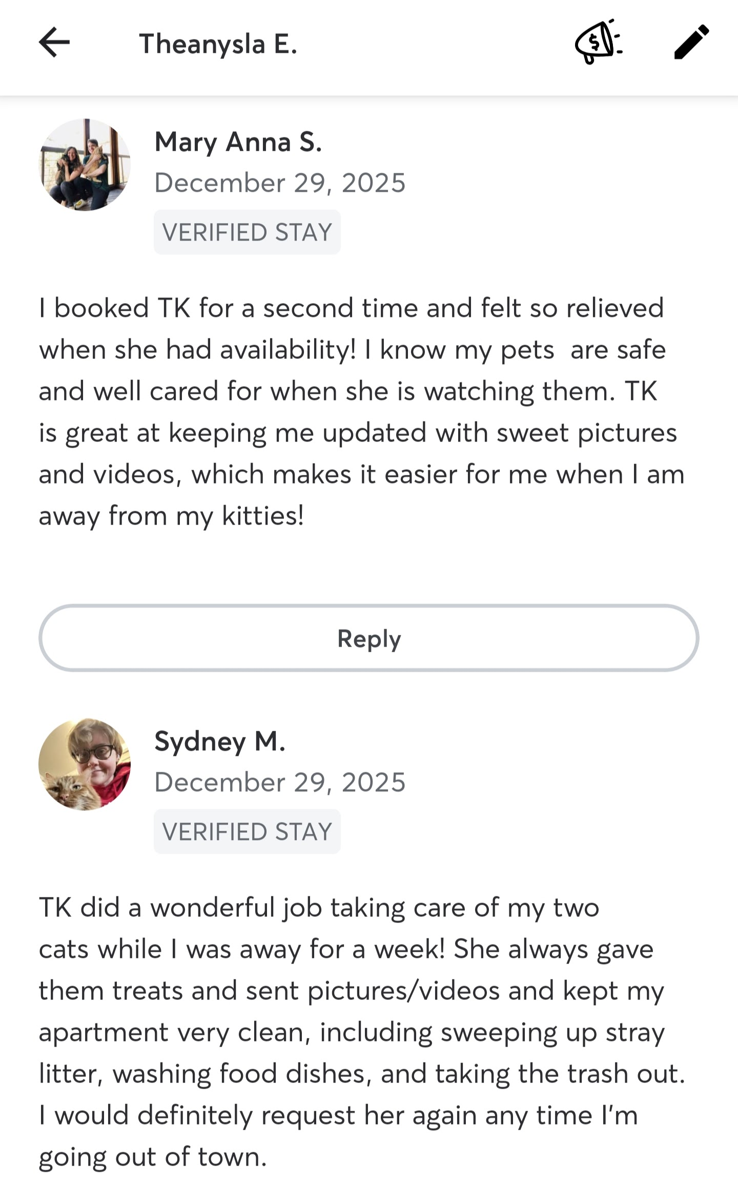 Review by Mary Anna S. with a VERIFIED STAY badge; user praises TK for taking care of her cats and staying updated with photos/videos.